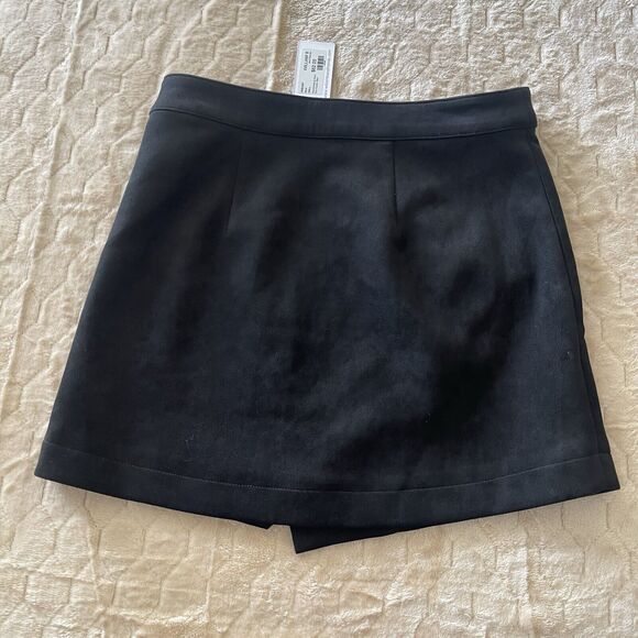 NWT-William B Asymmetrical‎ Hem Eco Black Suede Mini Skirt Sz S MSRP $62 - Picture 8 of 16